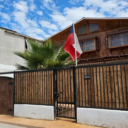 Hostal Sol Y Luna Santiago Exterior photo