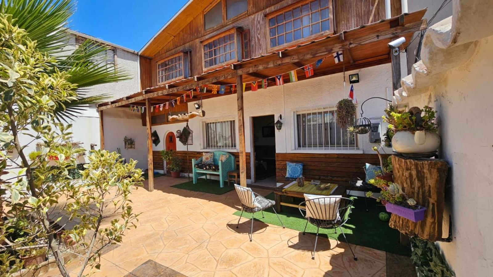 Hostal Sol Y Luna Santiago Exterior photo