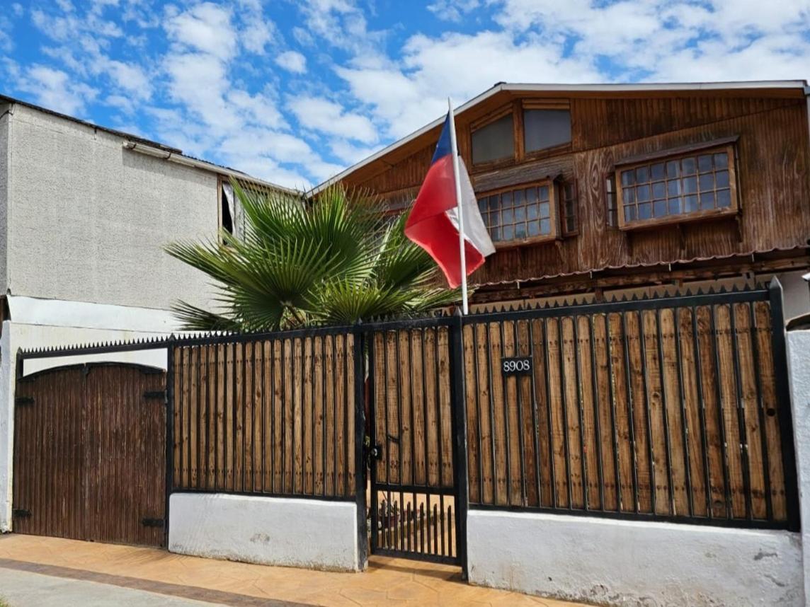 Hostal Sol Y Luna Santiago Exterior photo